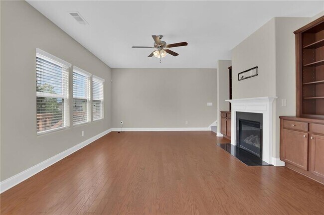 Photo - 1710 Eastbrooke Pl