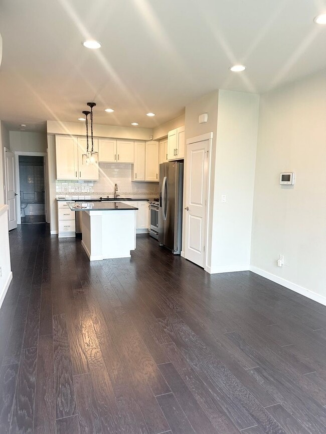 Photo - Modern 2-bed, 2-bath Townhome in Shoreline.