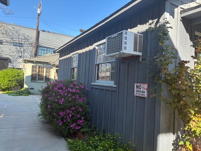 Photo - Charming Midtown Cottage - 1 bedroom/1 bath Unit 2321 S Street,  C