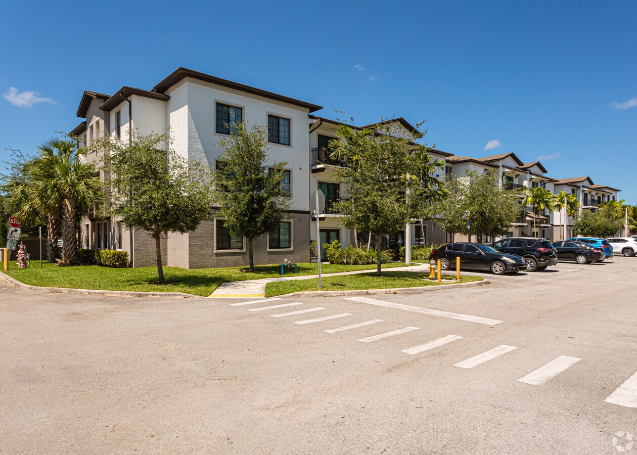 Photo - Ocean Breeze East