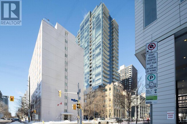 Photo - 180 Metcalfe St