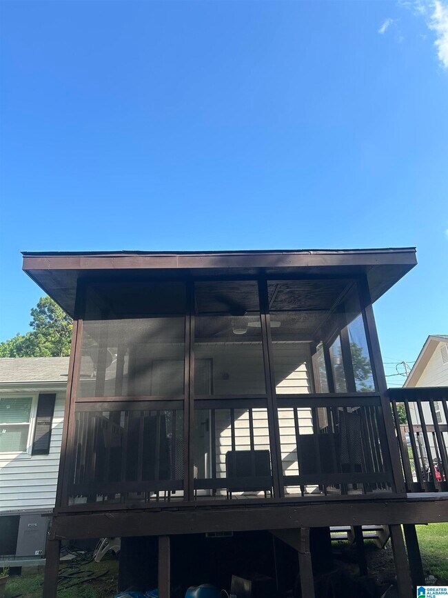 Photo - 328 8th Ave S