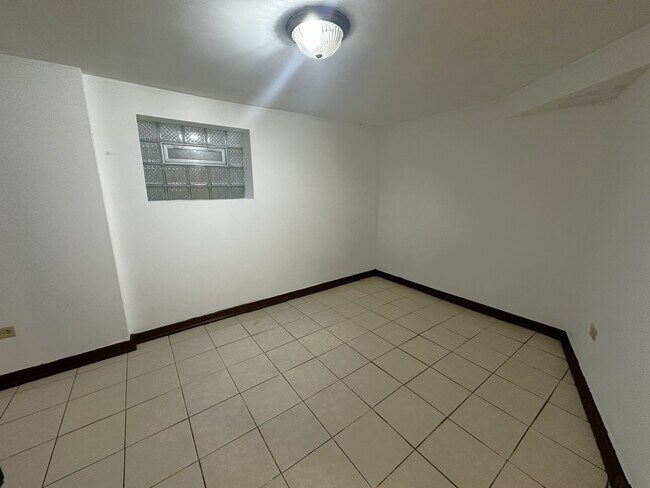 Photo - 5731 S Campbell Ave Unit G