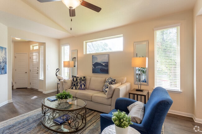 Photo - Bee Cave Vistas