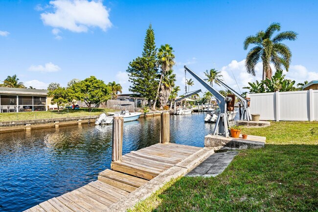 Photo - 1601 NE 63rd St