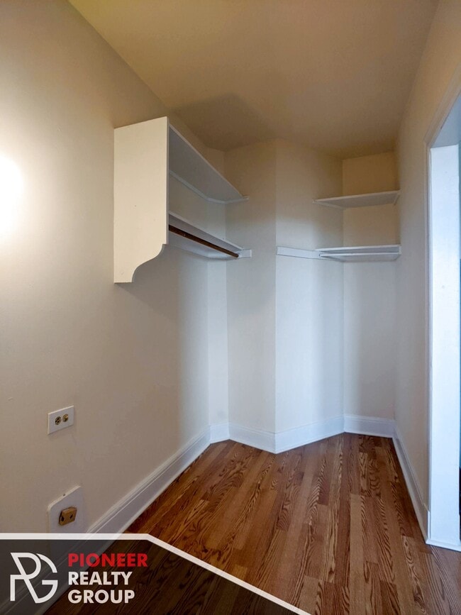 Photo - 3327 W Diversey Ave Unit 137