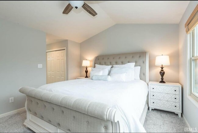 Photo - 3253 S Southern Oaks Dr
