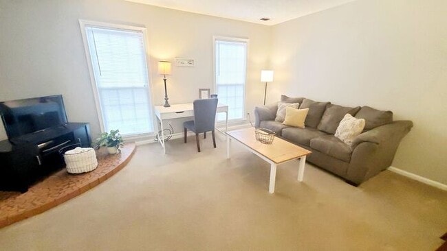 Photo - Charming 2 bedroom 1 bath duplex on Park Rd