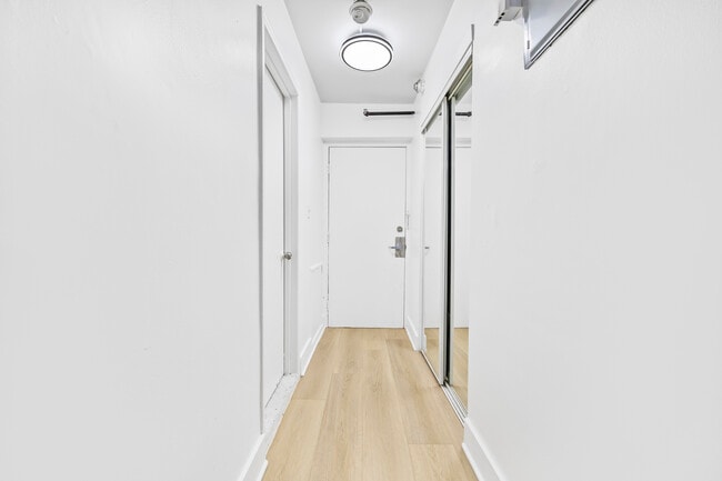 Photo - The 1900 Lincoln