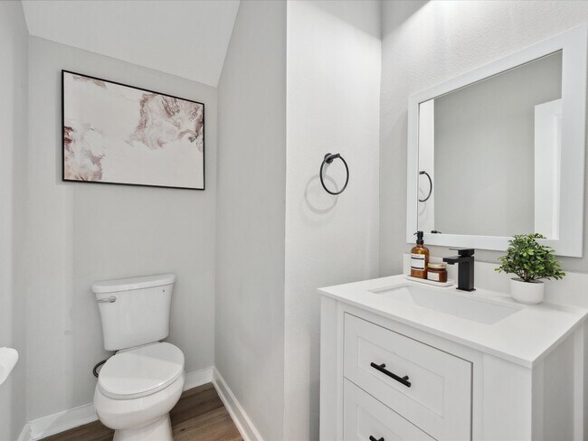 Photo - 8411 Berry Brush Ln