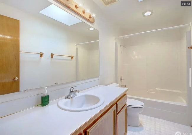 Building Photo - 17417 28th Ave SE Rental