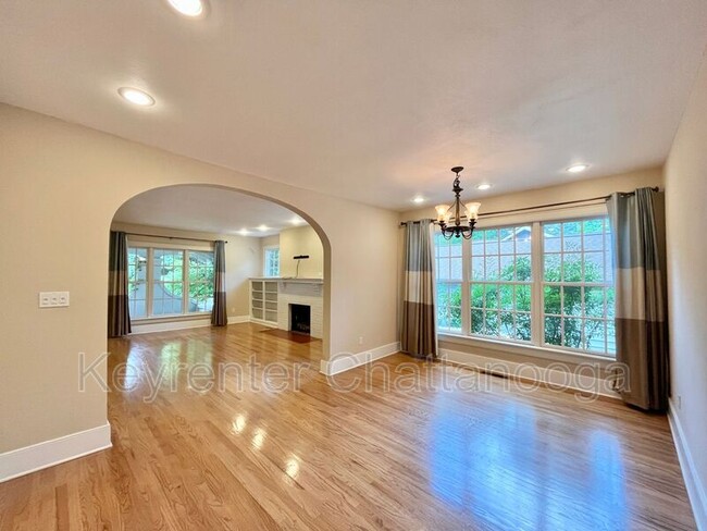 Photo - 1610 Hixson Pike