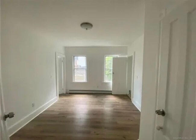 Photo - 220 Maplewood Ave Unit 3