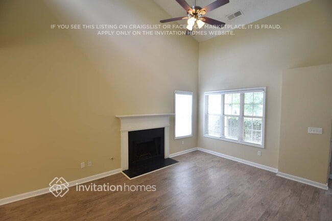 Photo - 80 Greystone Cir