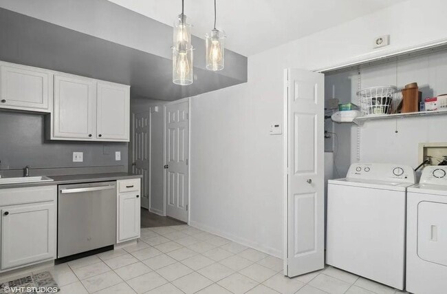 1252 Marywood Ct