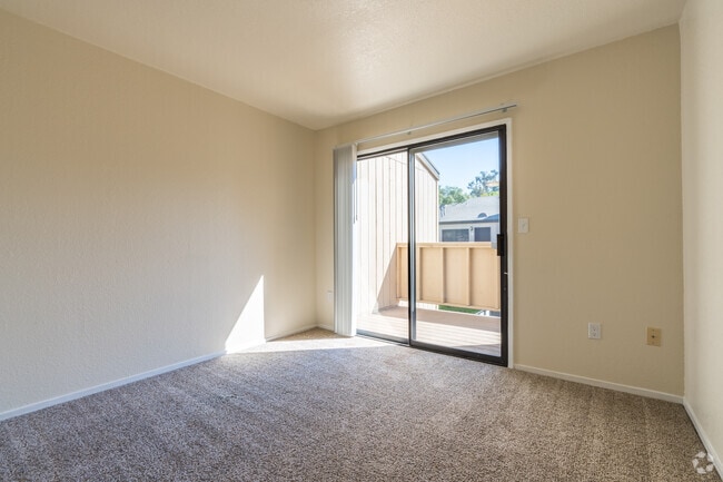 2BR, 2BA - 924SF (2) - Primary Bedroom