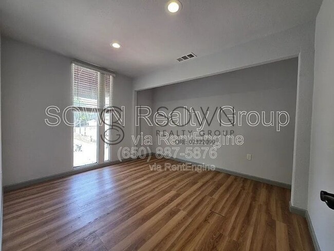 Photo - 412 E William St Unit 6