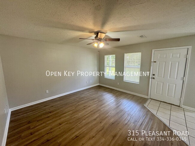 Photo - 315 Pleasant Rd