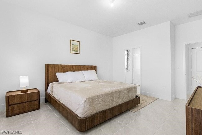 Photo - 5061 Penella