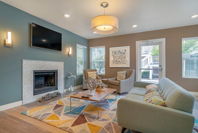 Photo - Inglenook Court