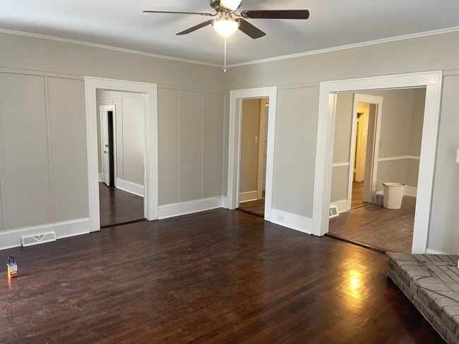 Photo - 2417 Statesville Blvd