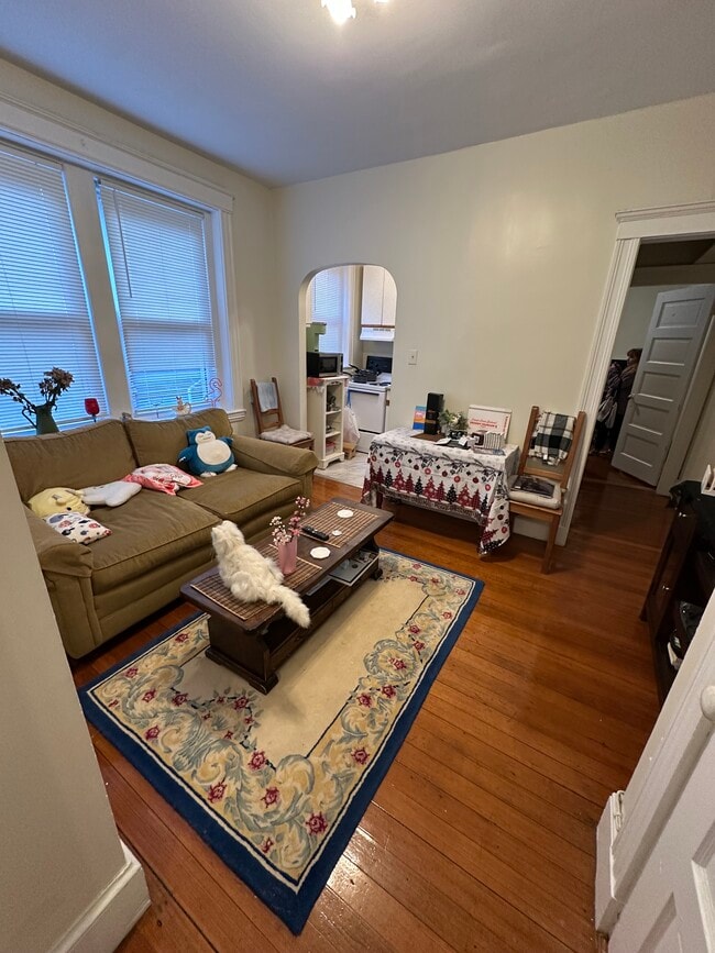 Building Photo - 195 Winthrop Rd