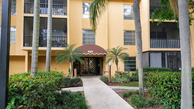 Photo - 460 NW 20th St Condo Unit 103