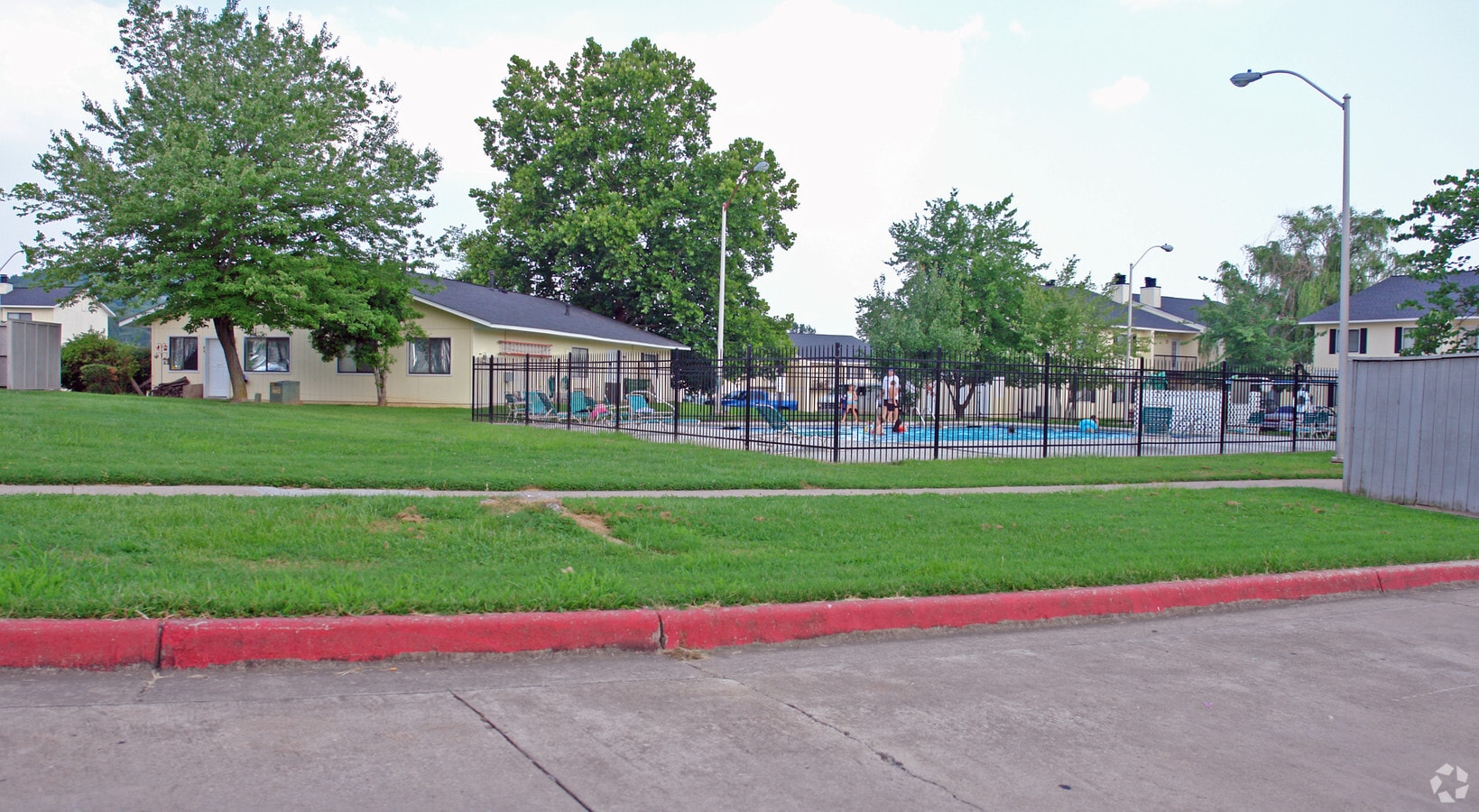 Photo - Park Lake Apartments