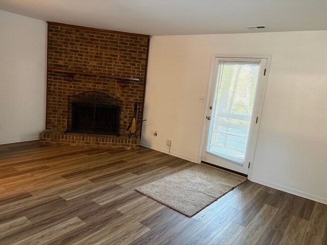Photo - 214 Bramble Ct Unit 214