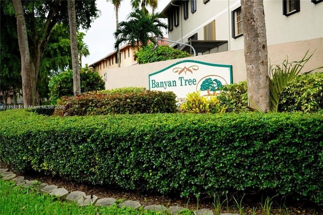 Building Photo - 9726 Hammocks Blvd Unit 203-26