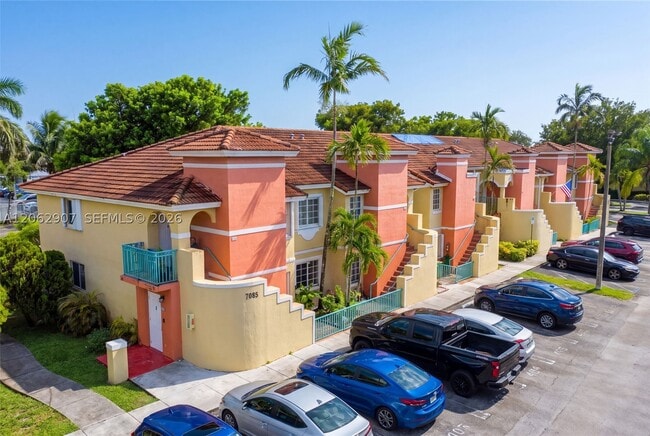 7085 NW 173rd Dr Unit 403