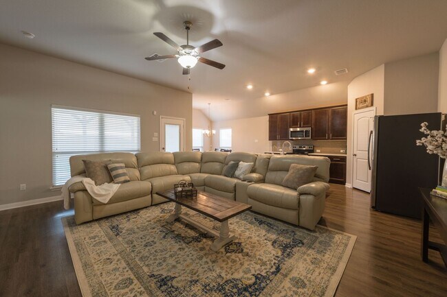 Photo - Gorgeous Three Creeks Home