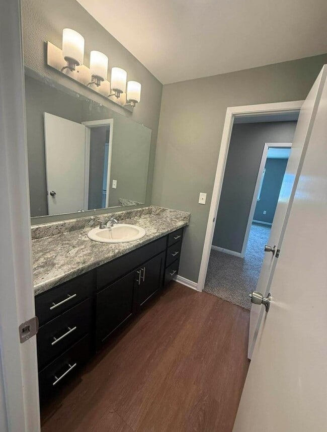 Photo - 12623 Ashford Meadow Dr Unidad D