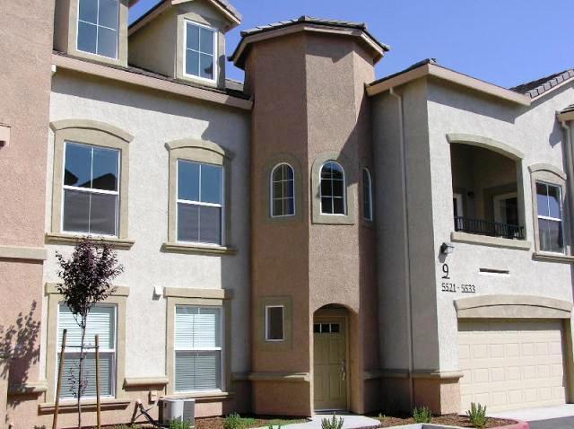 Building Photo - 2 Bed | 2 Bath | 1375 SF | Private 2 Garage | Loft Style Condominium | Owner pays WS&G