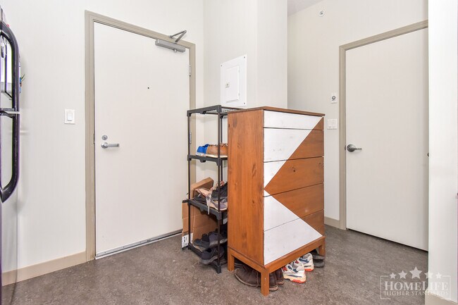 Photo - Studio Suite located within a Friendly Com... Unit 606