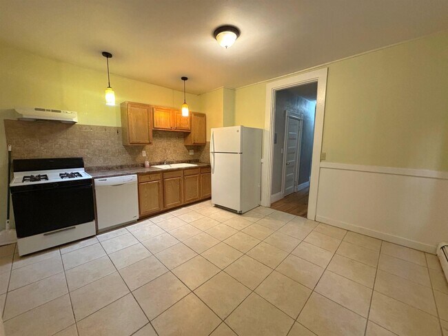 Photo - 119 Harvard St Unidad 2