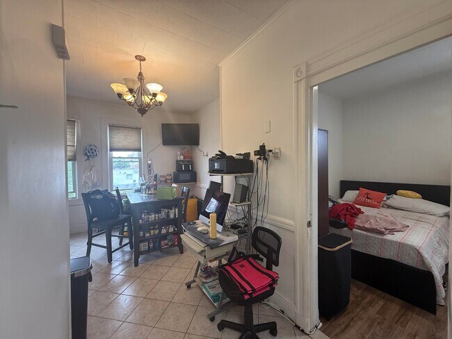 Photo - 606 59th St Unit 2
