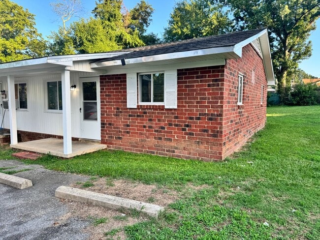 Photo - Cozy Duplex Unit Available NOW!