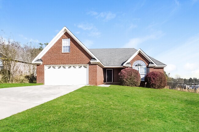 3 Bedroom in Augusta - 3 Bedroom in Augusta House