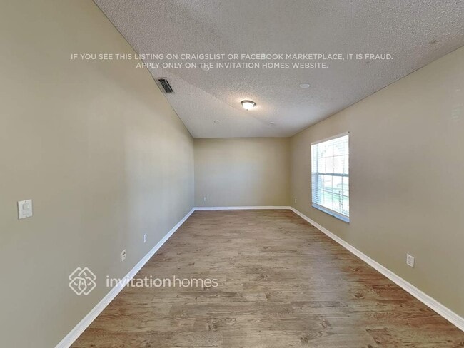Photo - 1712 Laramie Cir