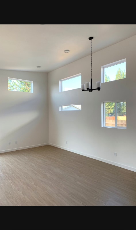 Photo - 16488 Bassett Rd