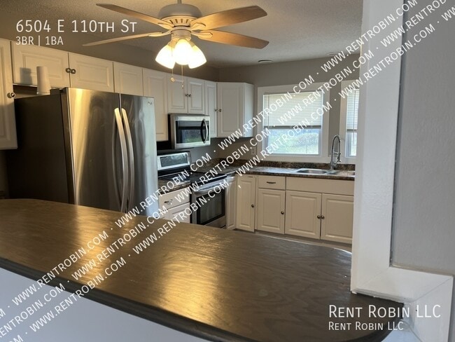 Photo - 6504 E 110th St