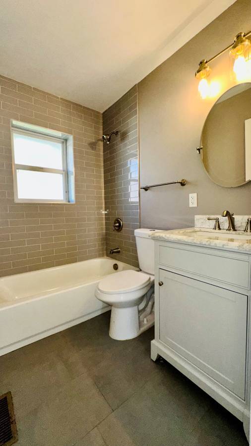 Photo - 7042 Jamieson Ave Unit D