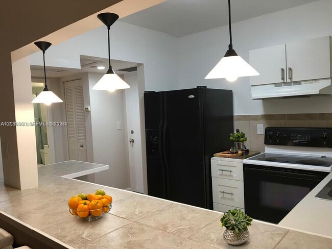 Photo - 259 S Cypress Rd Unit 527