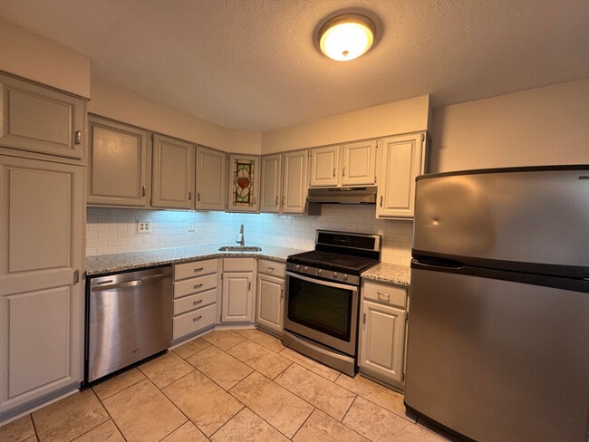 Photo - 12425 Dunks Ferry Rd