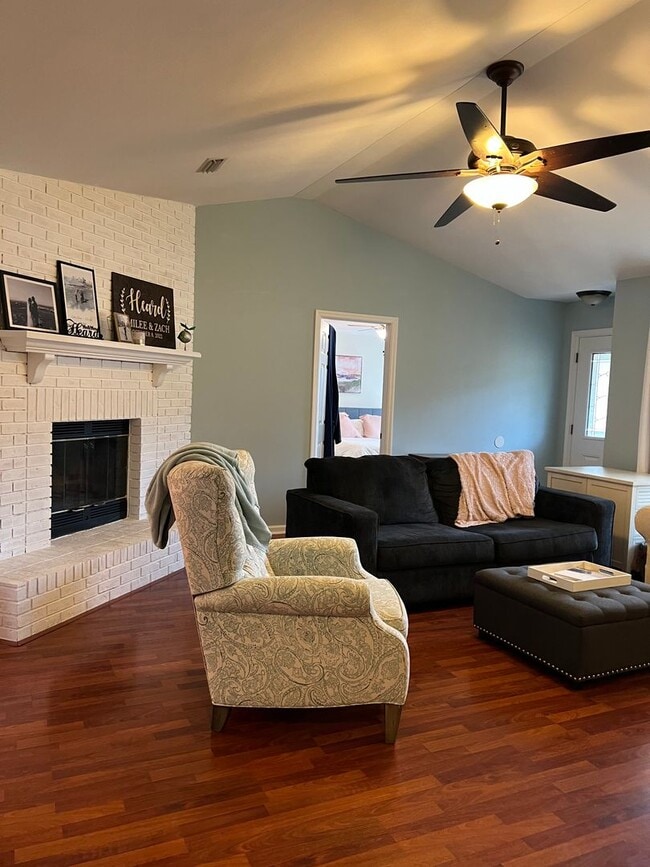 Photo - Availble NOW- 55 Roling Pines