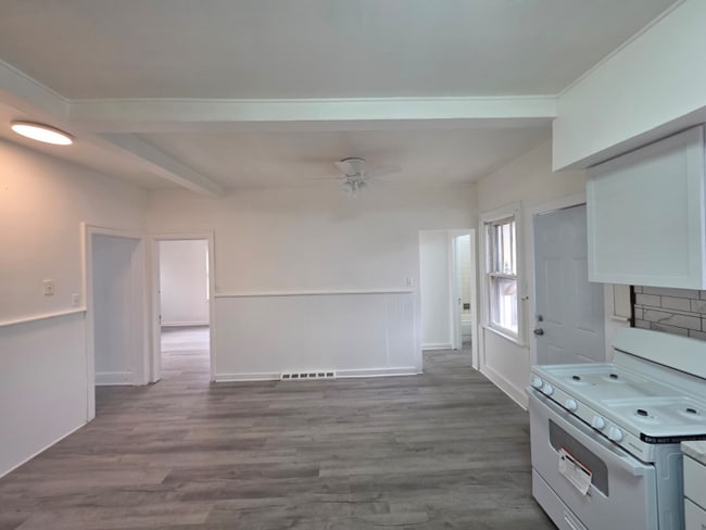 Photo - 22727 Rein Ave Unit 22733 Rein Avenue