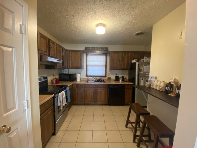 Photo - 2 Bed 2.5 Bath Condo
