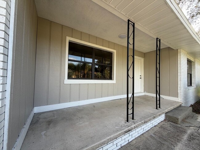 Photo - 575 Lake McCoy Dr