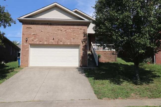 Building Photo - 119 Bass Pond Glen Dr